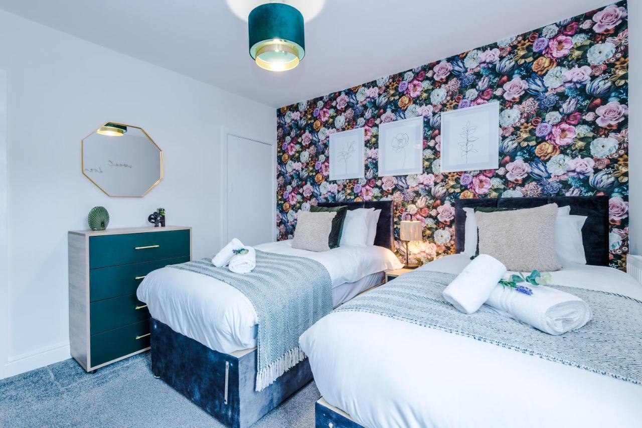 Stylish 2-Bed City-Centre Home In Chester By 53 Degrees Property - Ideal For Couples & Groups - Sleeps 6 ภายนอก รูปภาพ